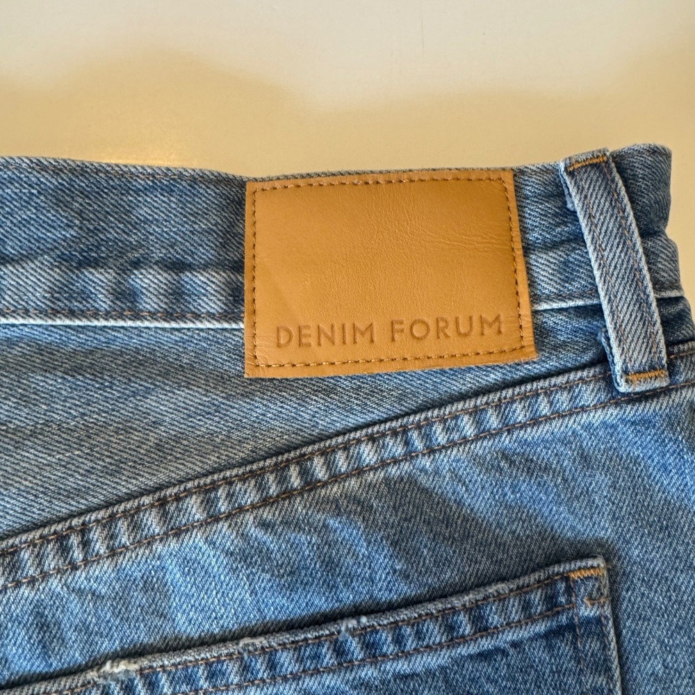 Denim Forum The 90s Vintage Cut-Off Denim Shorts Light Wash Blue Size 29 - Picture 3 of 5